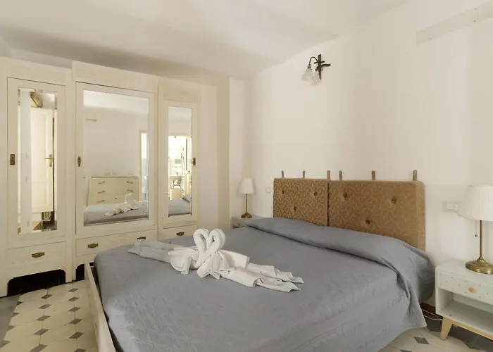 Il Giostro 1 Biassa Apartment