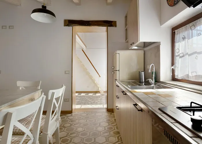 Il Giostro 1 Biassa Apartment